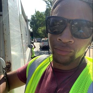 Meet your Posher, Evan